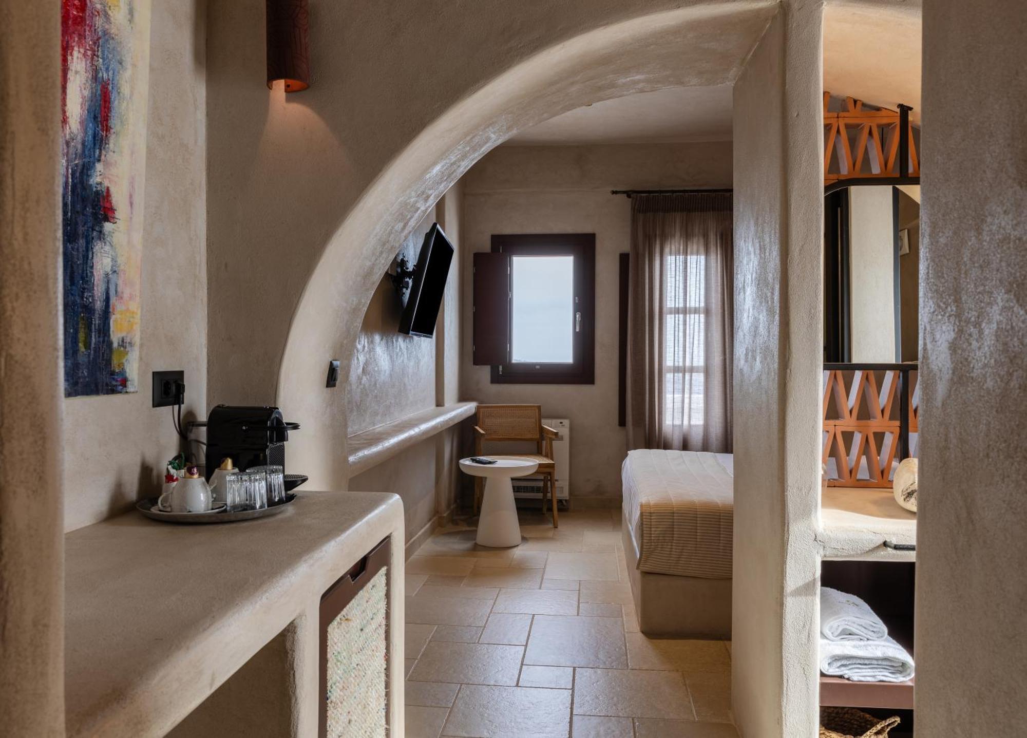 Meroviglia Boutique Hotel อิเมโรวิยอน ภายนอก รูปภาพ